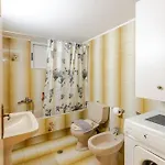 Stacy's Comfort Апартаменты *
