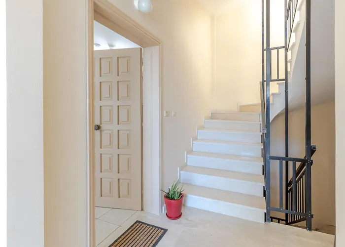 Stacy's Comfort Apartment *